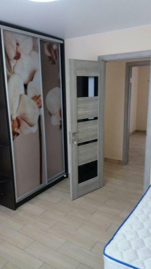 105 Apartment Khmelʼnytsʼkyy Bagian luar foto
