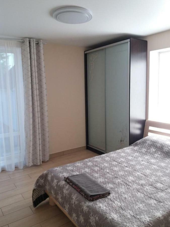 105 Apartment Khmelʼnytsʼkyy Bagian luar foto